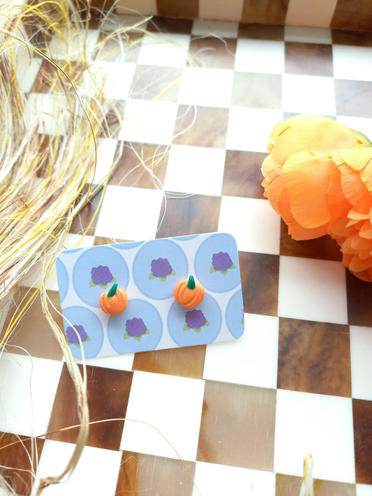 Mini Pumpkin Studs